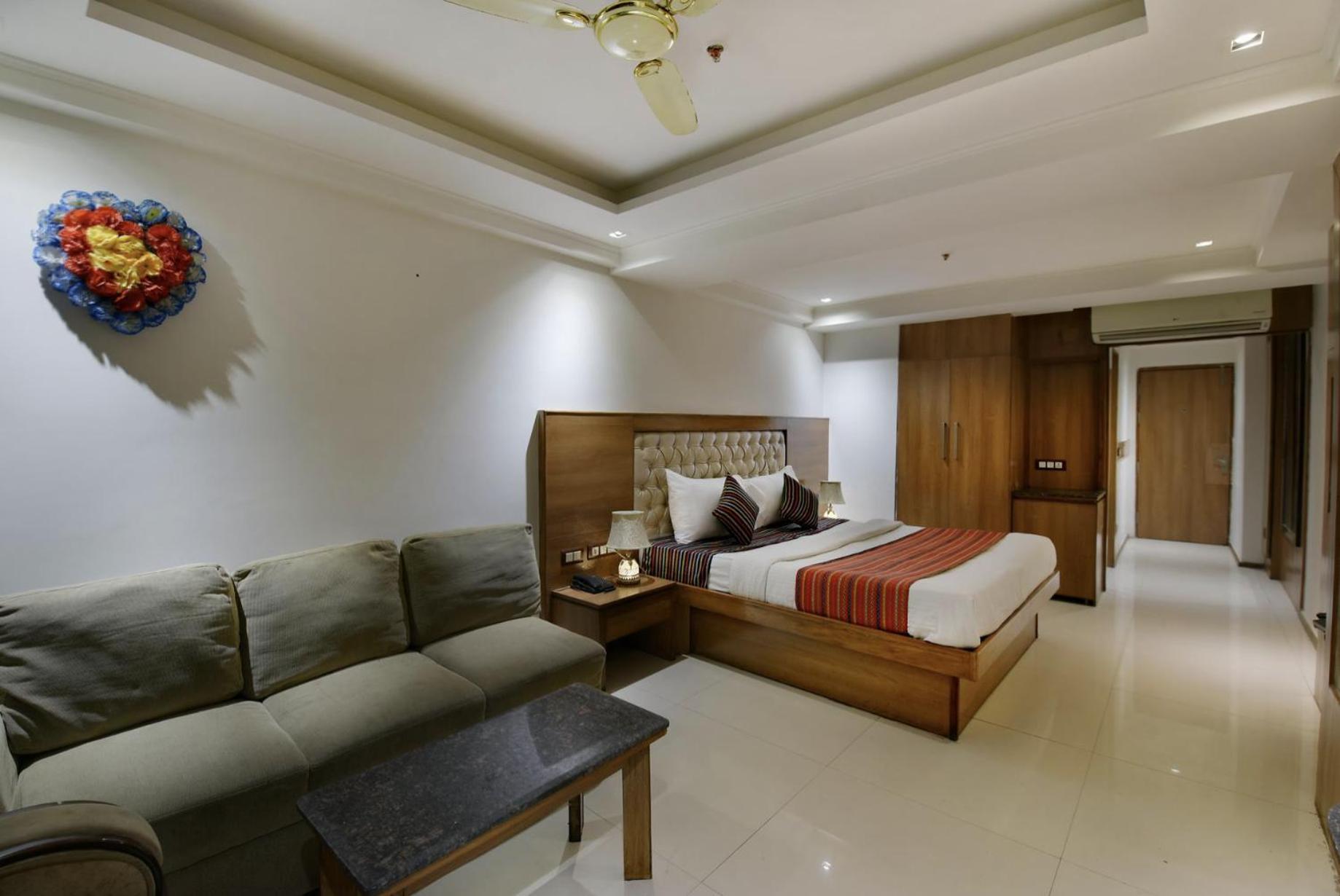 Hotel Lotus Paradise - Banquet & Dining - Near Murthal Sukhdev Rāi 外观 照片