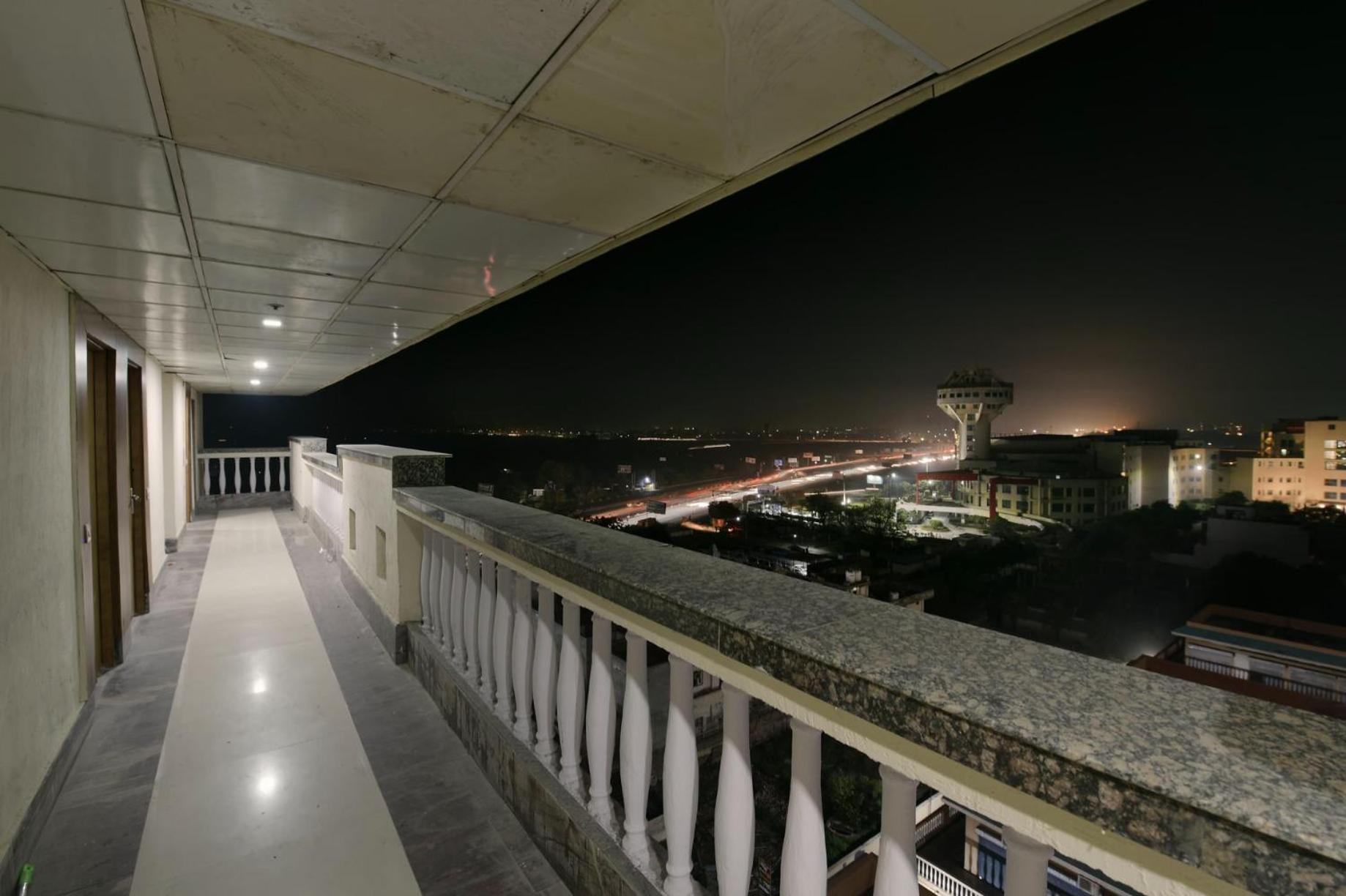 Hotel Lotus Paradise - Banquet & Dining - Near Murthal Sukhdev Rāi 外观 照片